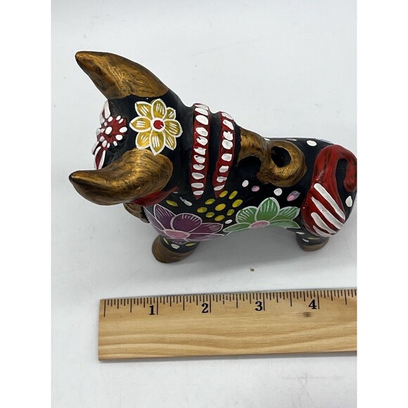 Hand Painted Black Floral Torito de Pucará Folk Art Pottery Bull Figurine Peru - Picture 15 of 16